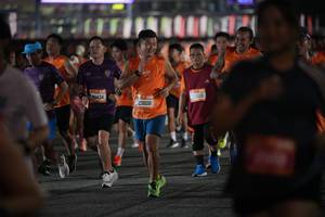 BIB: 20434, 23608, 23226
                            <button type="button" onclick="openModal(20998699)" class="btn btn-primary btn-sm float-right btn-popup" data-toggle="modal" data-target=".modal-high-quality">
                        <i class="fas fa-shopping-cart"></i> Add to Cart
                    </button>
                                            <button type="button" onclick="isThisMe(20998699, true)" class="btn btn-success btn-sm float-right btn-popup btn-isme hidden" data-toggle="tooltip" data-placement="bottom" title="นี่คือรูปของคุณใช่ไหม คลิกที่นี่เพื่อเอาเข้าอัลบั้ม">
                        <i class="fas fa-plus"></i> Add to album
                    </button>
                    <button type="button" onclick="isThisMe(20998699, false)" class="btn btn-warning btn-sm float-right btn-popup btn-isnotme hidden">
                        <i class="fas fa-ban"></i> Remove from album
                    </button>